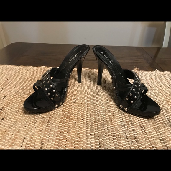 Michael Antonio Glossy Black High Heels - Picture 2 of 6